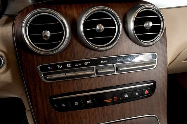 2022 Mercedes-Benz GLC GLC300 - Photo 42