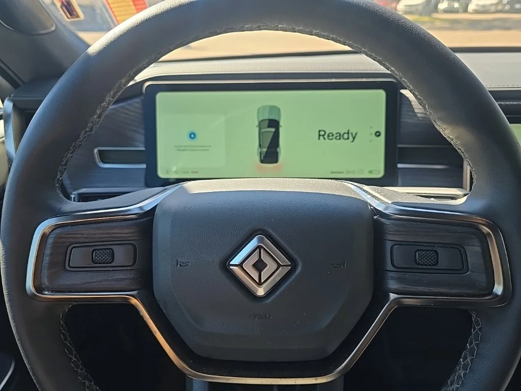 Used 2023 Gray Rivian Adventure image 14
