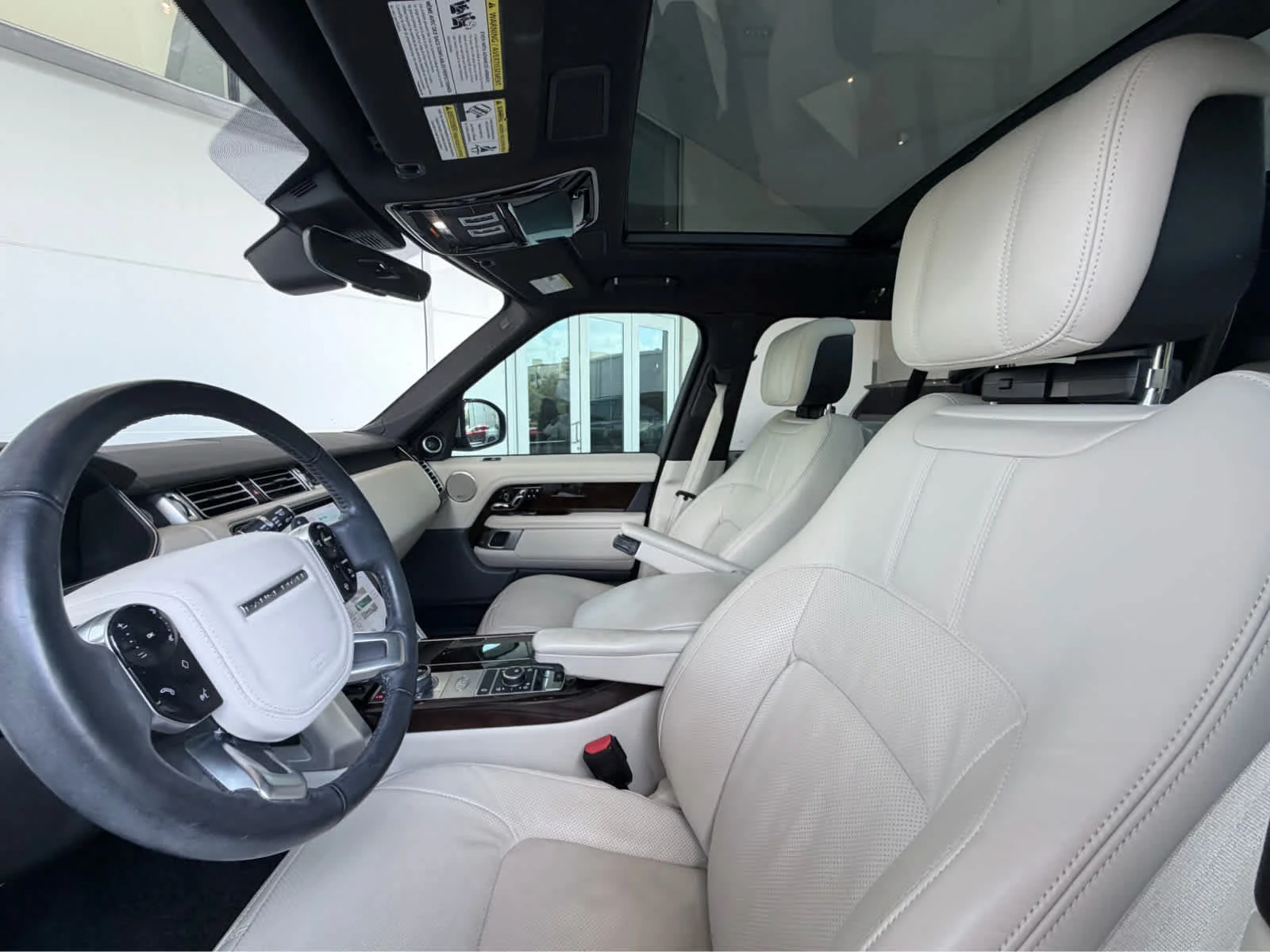 Used 2021  Land Rover Westminster image 15