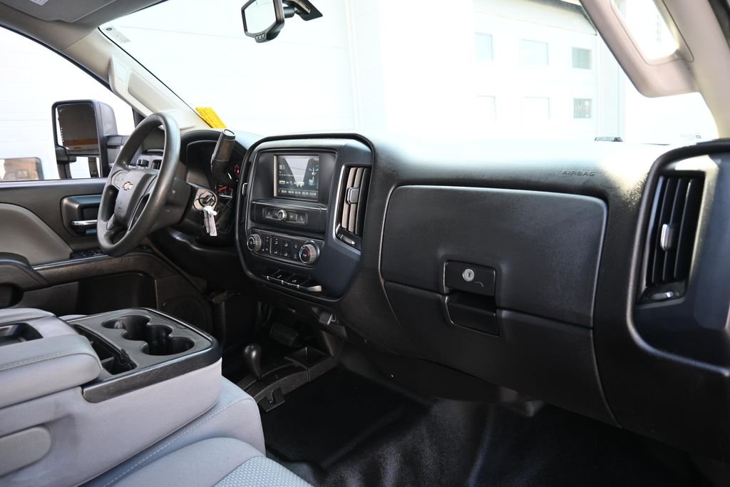 Used 2016 Tungsten Metallic Chevrolet Work Truck image 16