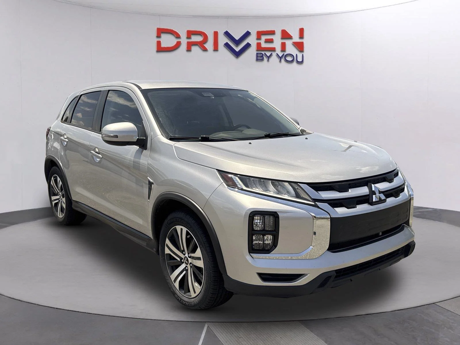 Used 2021 Alloy Silver Metallic Mitsubishi ES image 1
