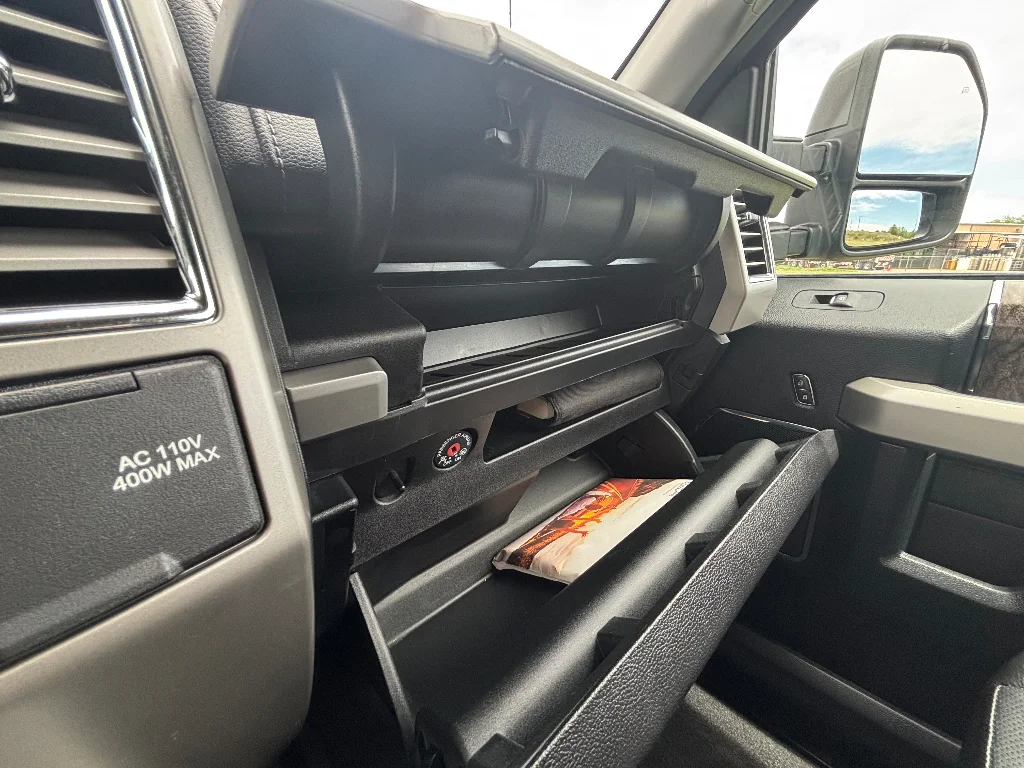 Used 2017 Shadow Black Ford Lariat image 30