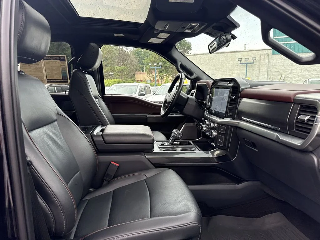 Used 2022 Agate Black Metallic Ford Lariat image 31