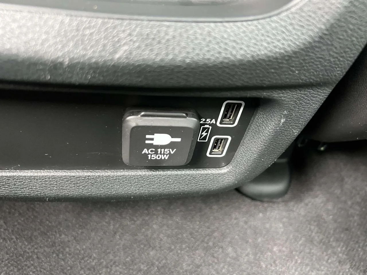 Used 2023 Crystal Black Pearl Honda AWD TrailSport image 24