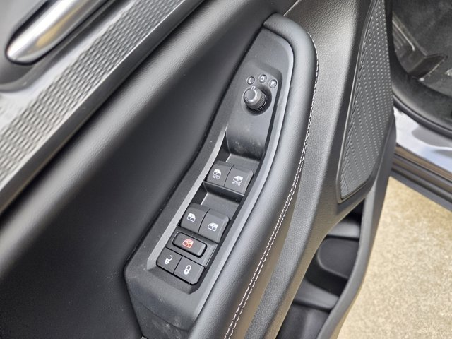 New 2025 Baltic Gray Metallic Clear-Coat Exterior Paint Jeep Altitude X image 12