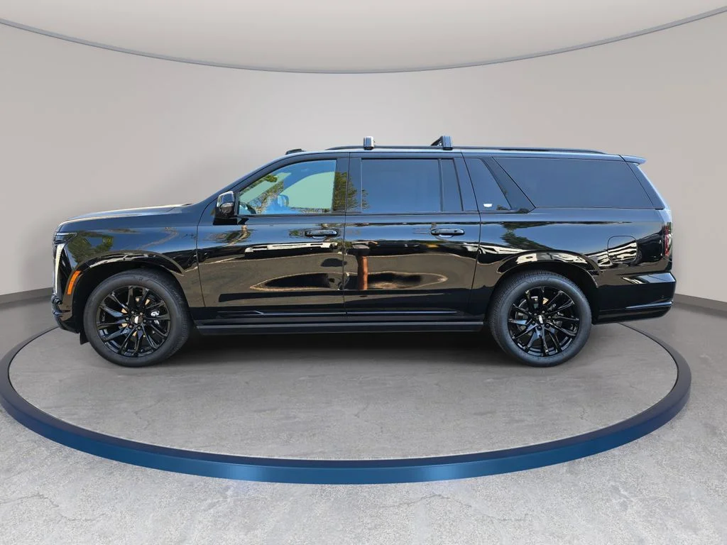 Used 2025 Black Cadillac Sport image 9