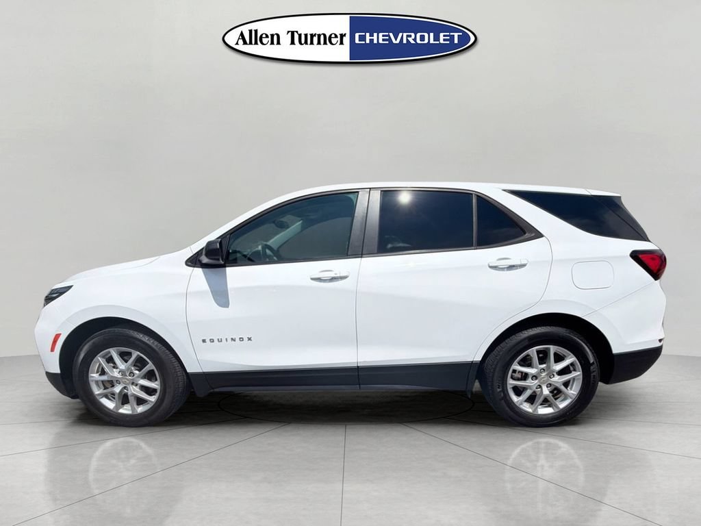 Used 2024 Summit White Chevrolet LS image 6