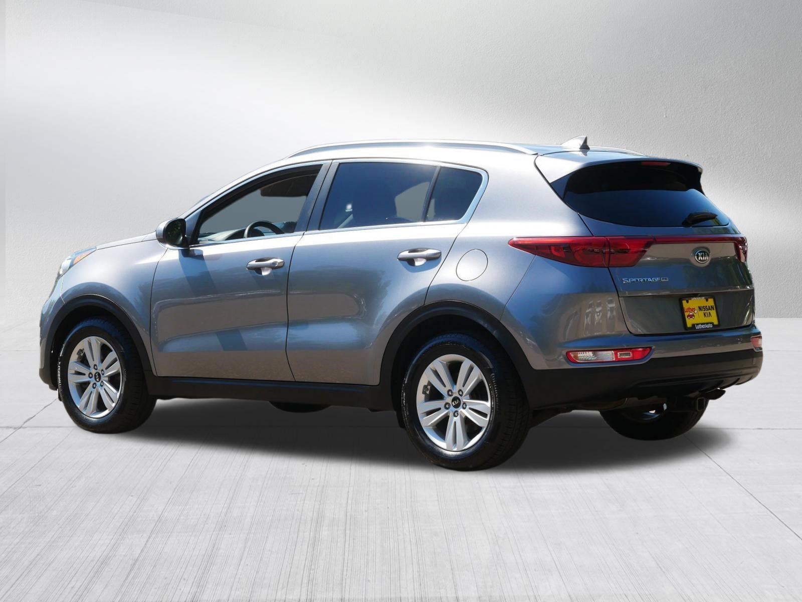 Used 2017 Mineral Silver Kia LX image 5
