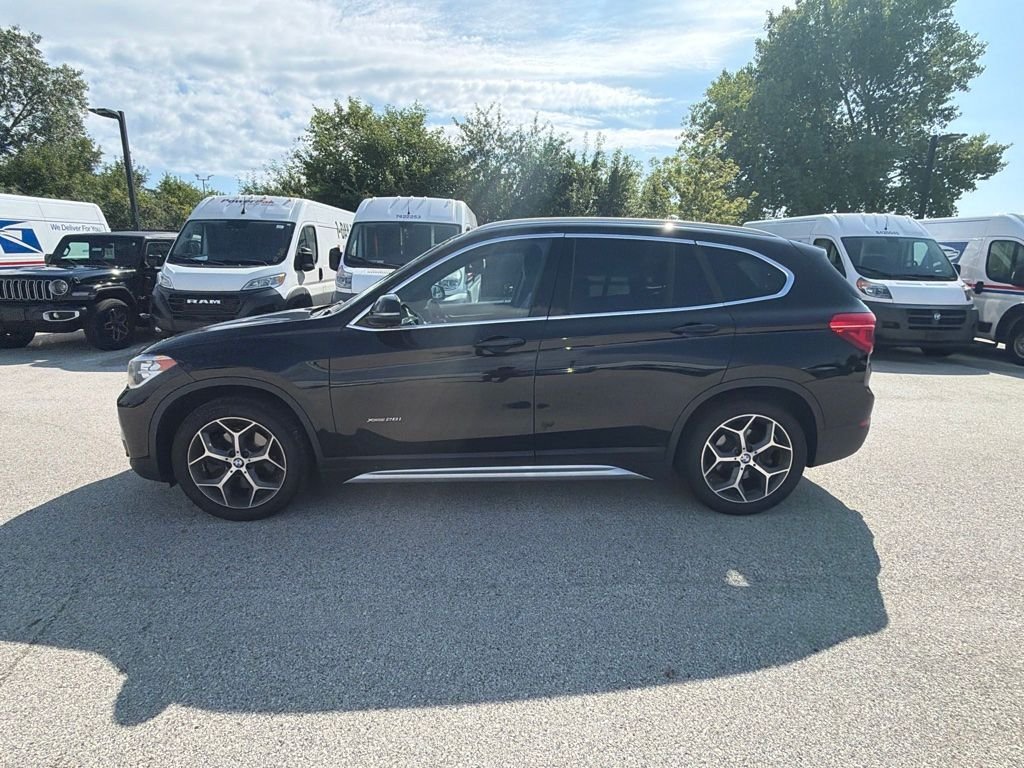 Used 2016 Black BMW xDrive28i image 2