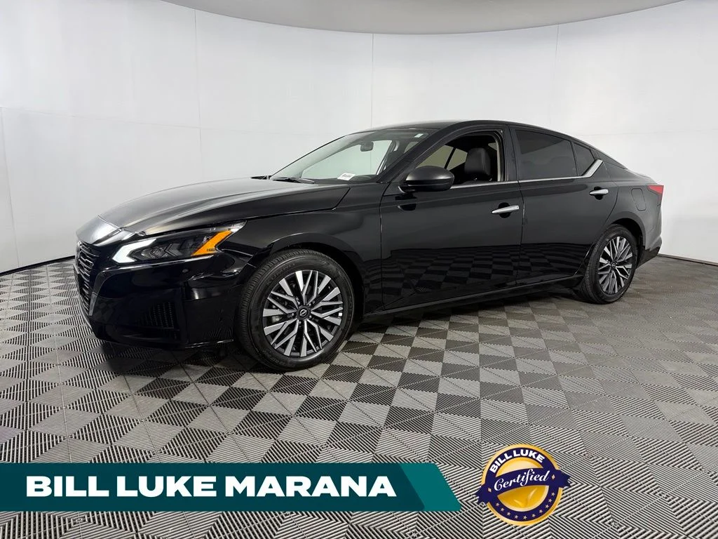 Certified Used 2025 Black Nissan 2.5 SV image 1