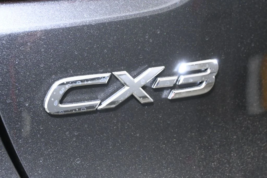 Used 2017 Gray Mazda Grand Touring image 37