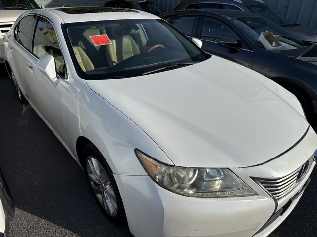 2013 Lexus ES 300h