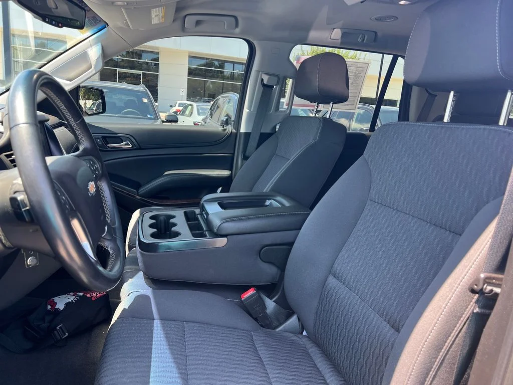 Used 2020 Black Chevrolet LS image 13