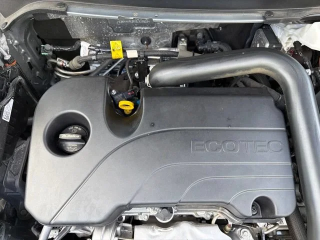 Used 2025 Sterling Gray Metallic Chevrolet LT image 15