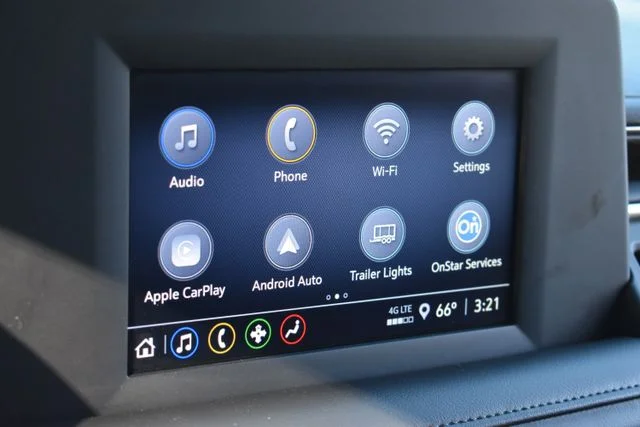 2022 Chevrolet Suburban LS - Photo 27