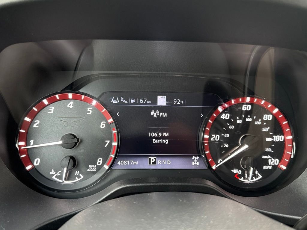Used 2024 White Nissan PRO-4X image 24