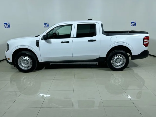 New 2026 OXFORD WHITE Ford XL 2.0L Super Crew Cab image 5