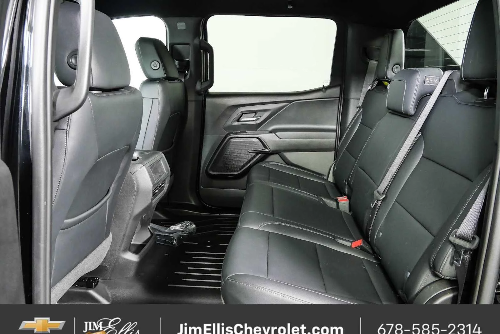 New 2024 Black Chevrolet Work Truck image 18