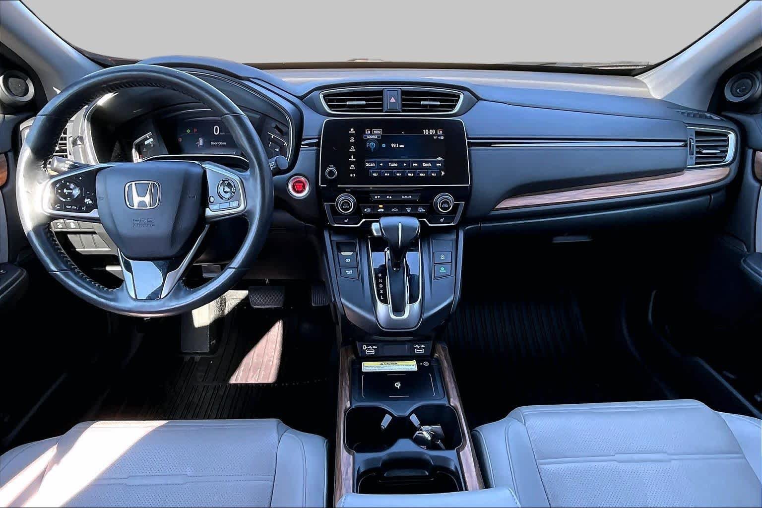 Used 2020 Radiant Red Metallic Honda Touring image 16