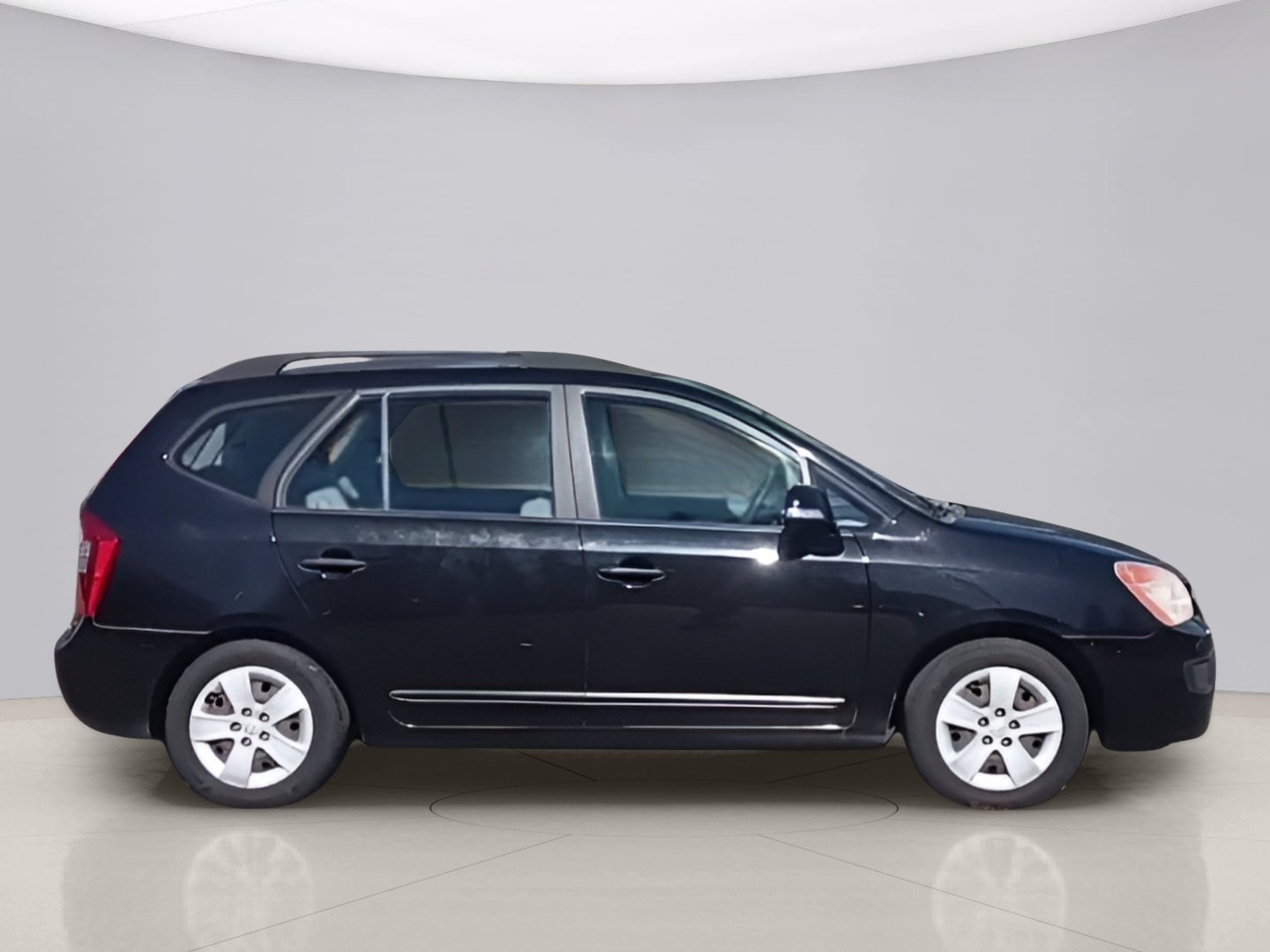 Used 2010 Black Kia LX image 6