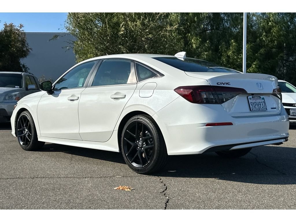 Certified Used 2026 Platinum White Pearl Honda 2WD Sport Hybrid image 3