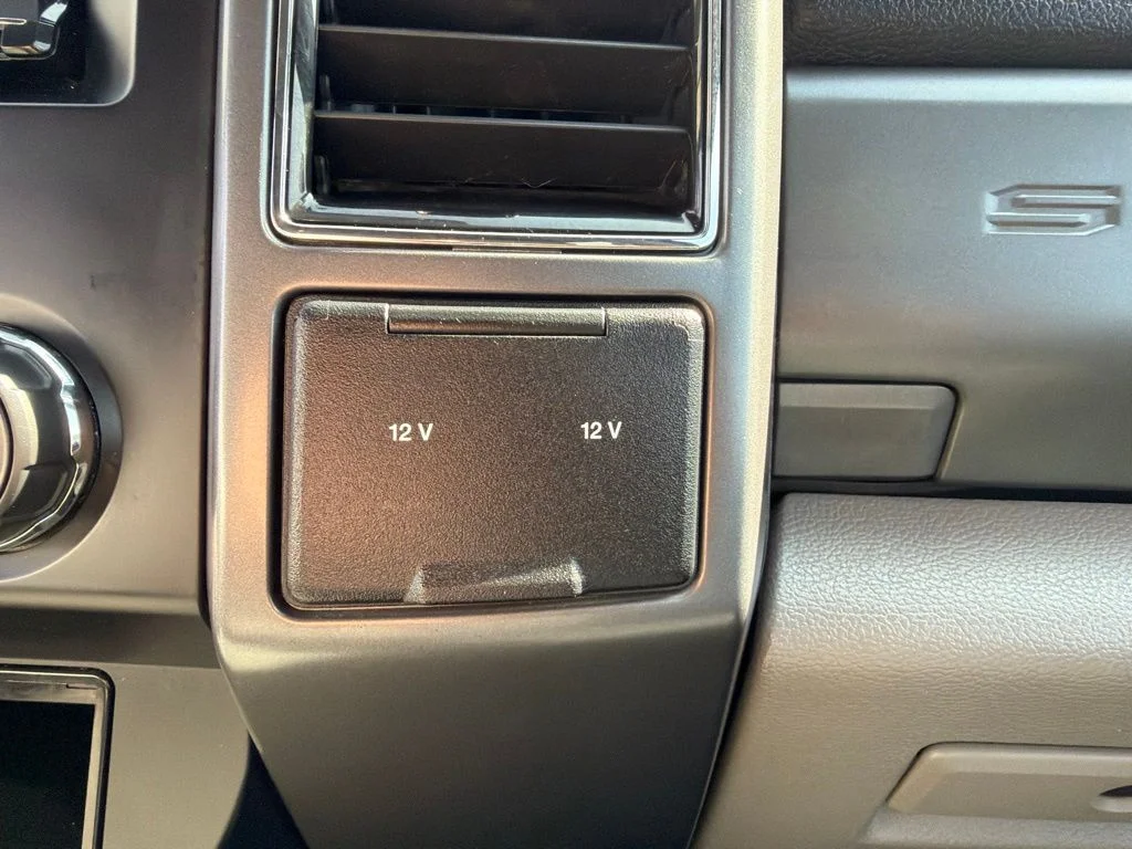 Used 2019 Magnetic Metallic Ford XLT image 27