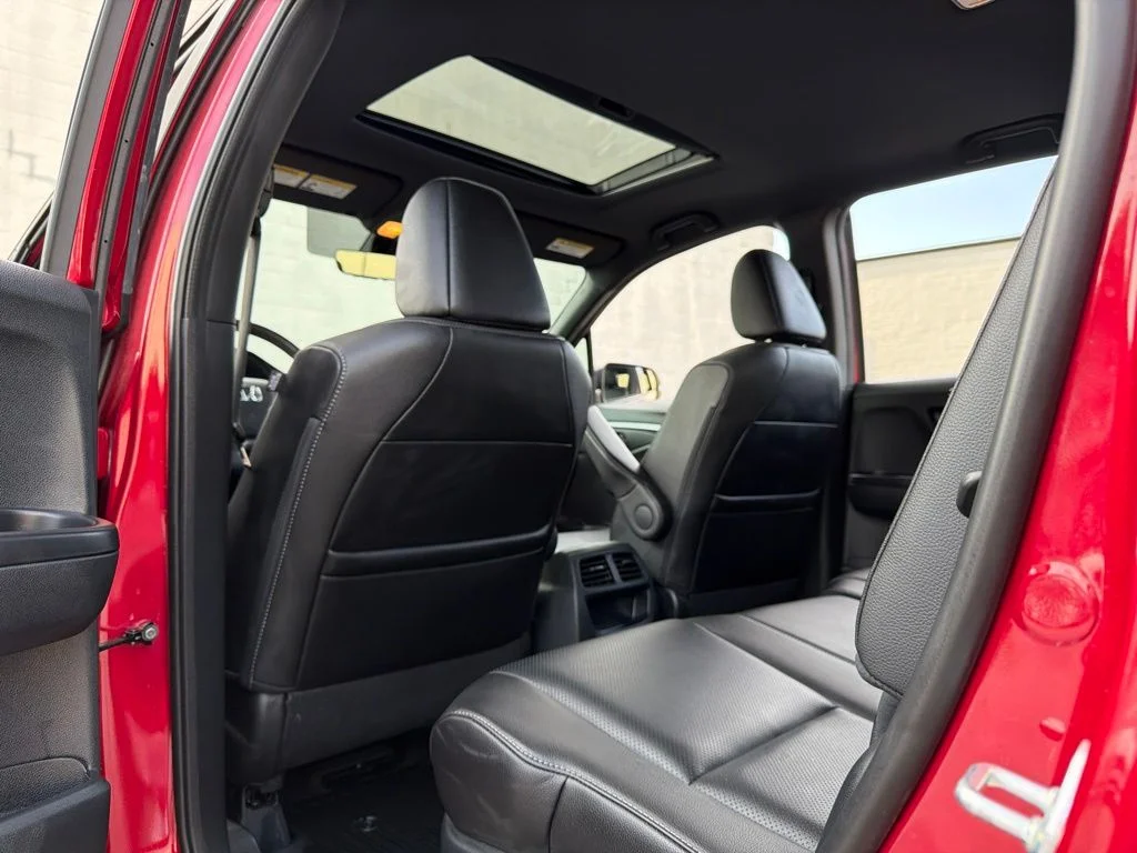 Used 2023 Red Honda EX-L image 16