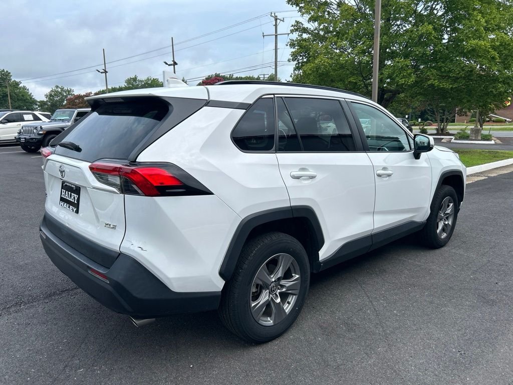 Used 2024 White Toyota XLE image 3
