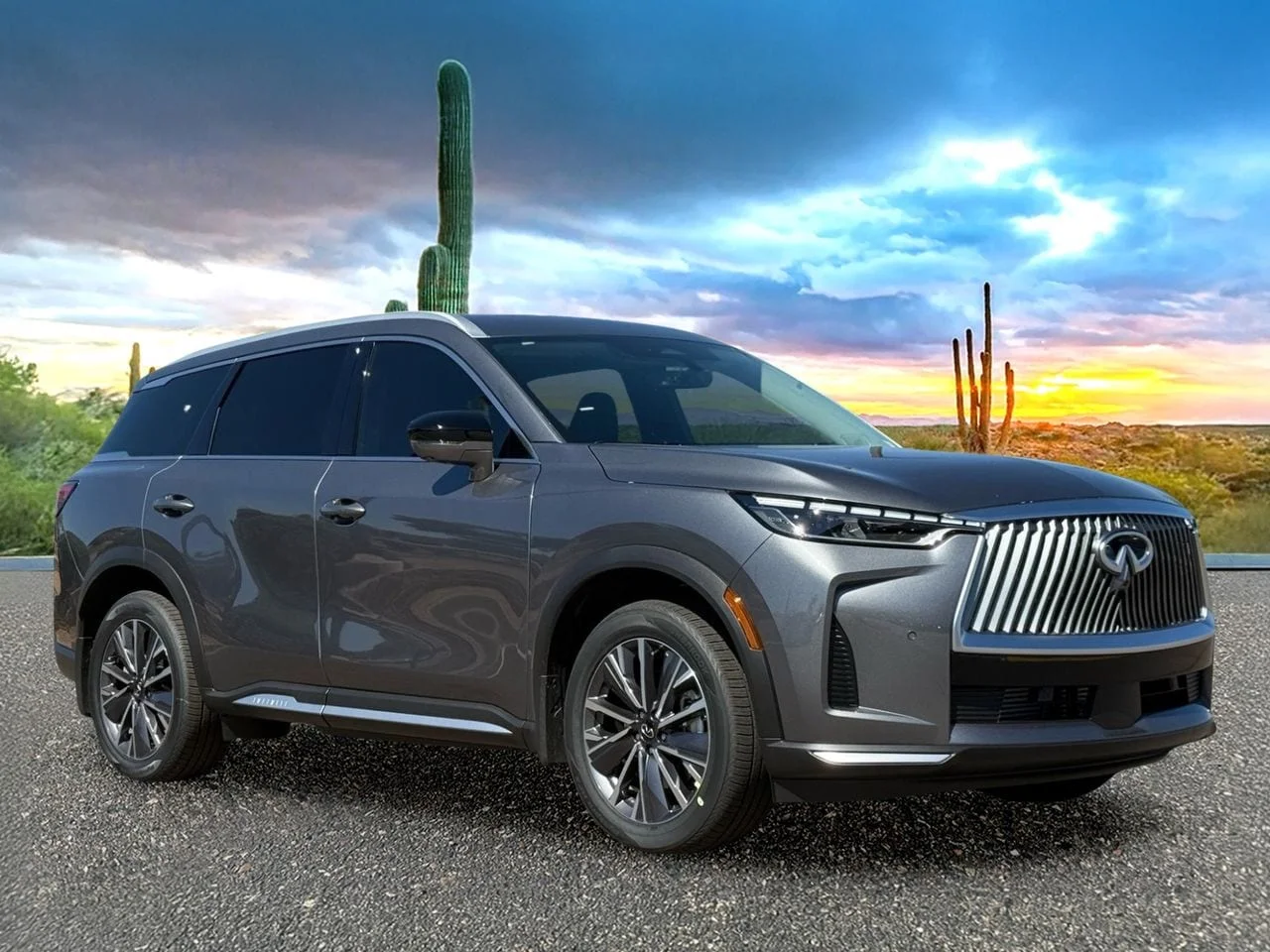 Certified Used 2026 Graphite Shadow INFINITI Luxe image 2