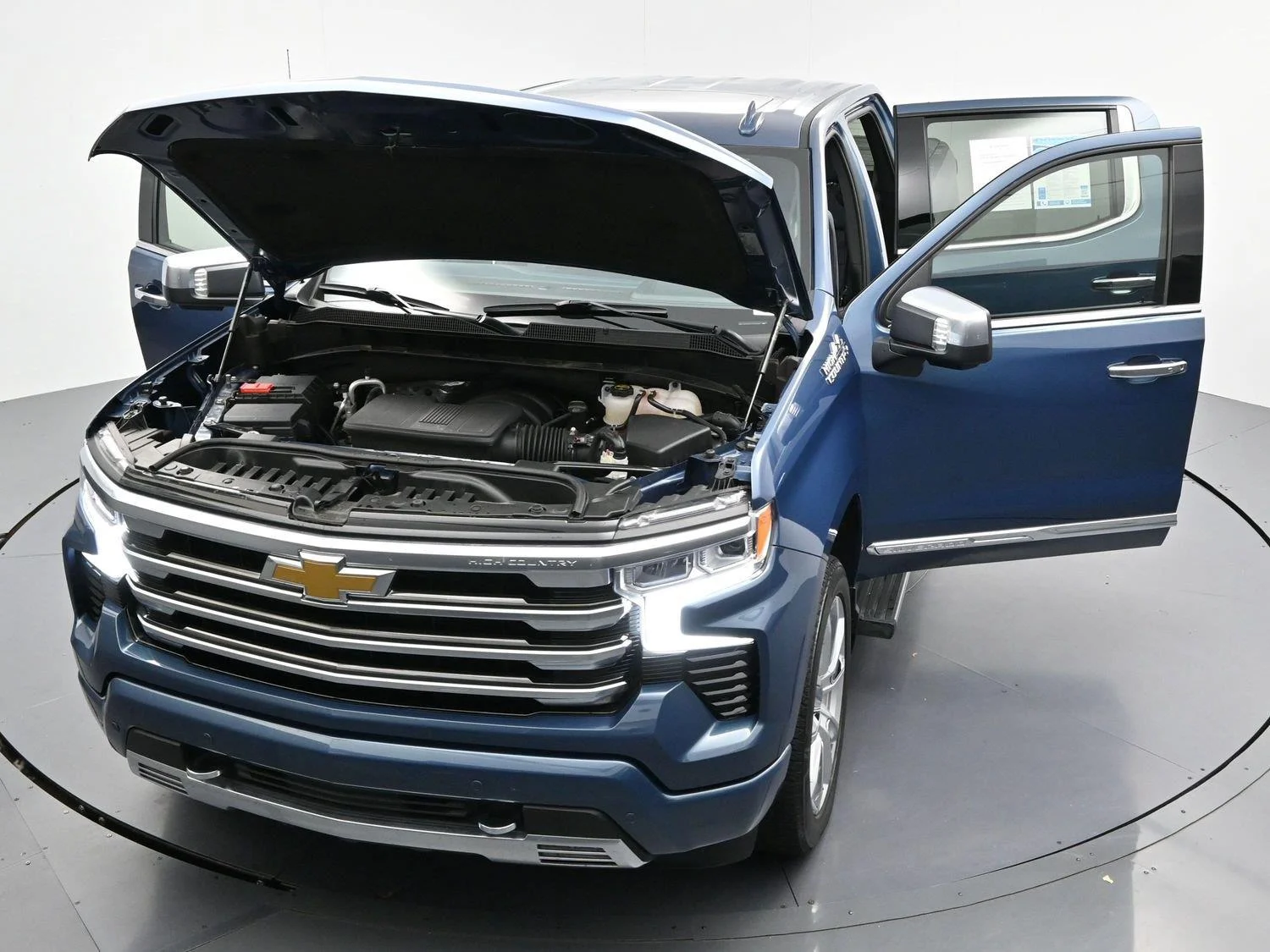 Used 2024 Lakeshore Blue Metallic Chevrolet High Country image 45