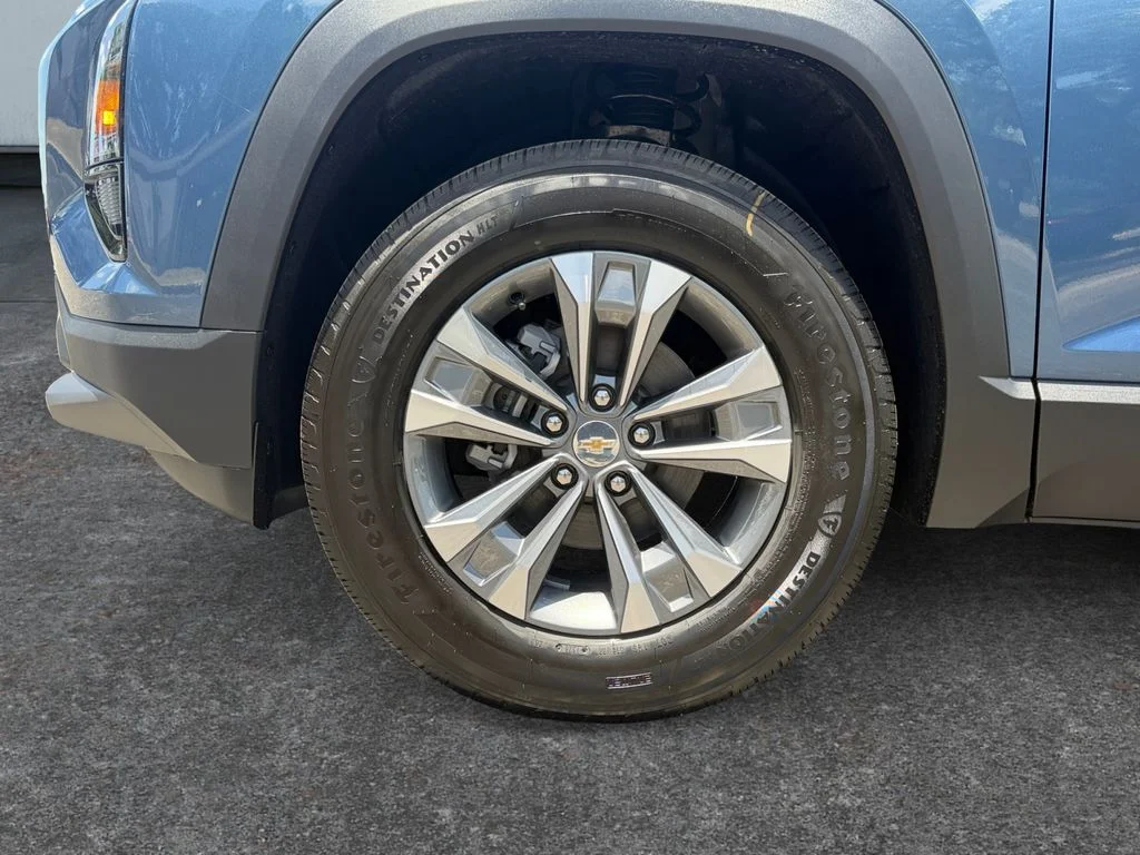 New 2027 Lakeshore Blue Metallic Chevrolet LT image 9