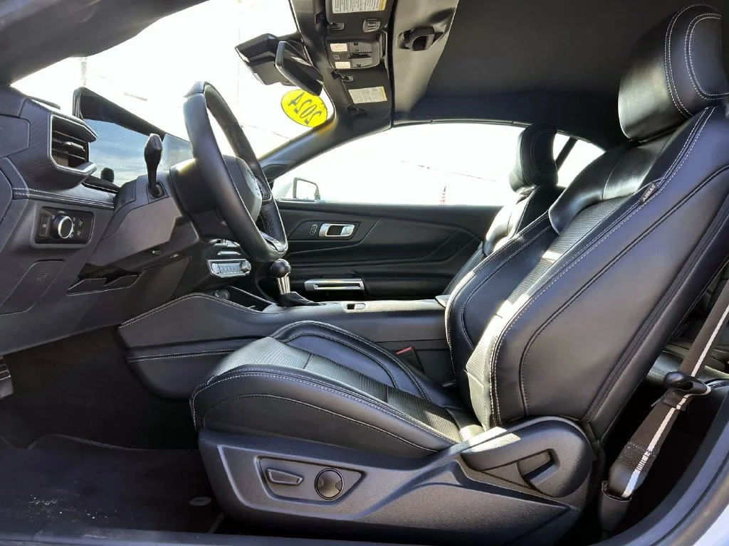 Used 2024 Oxford White Ford EcoBoost Premium image 14