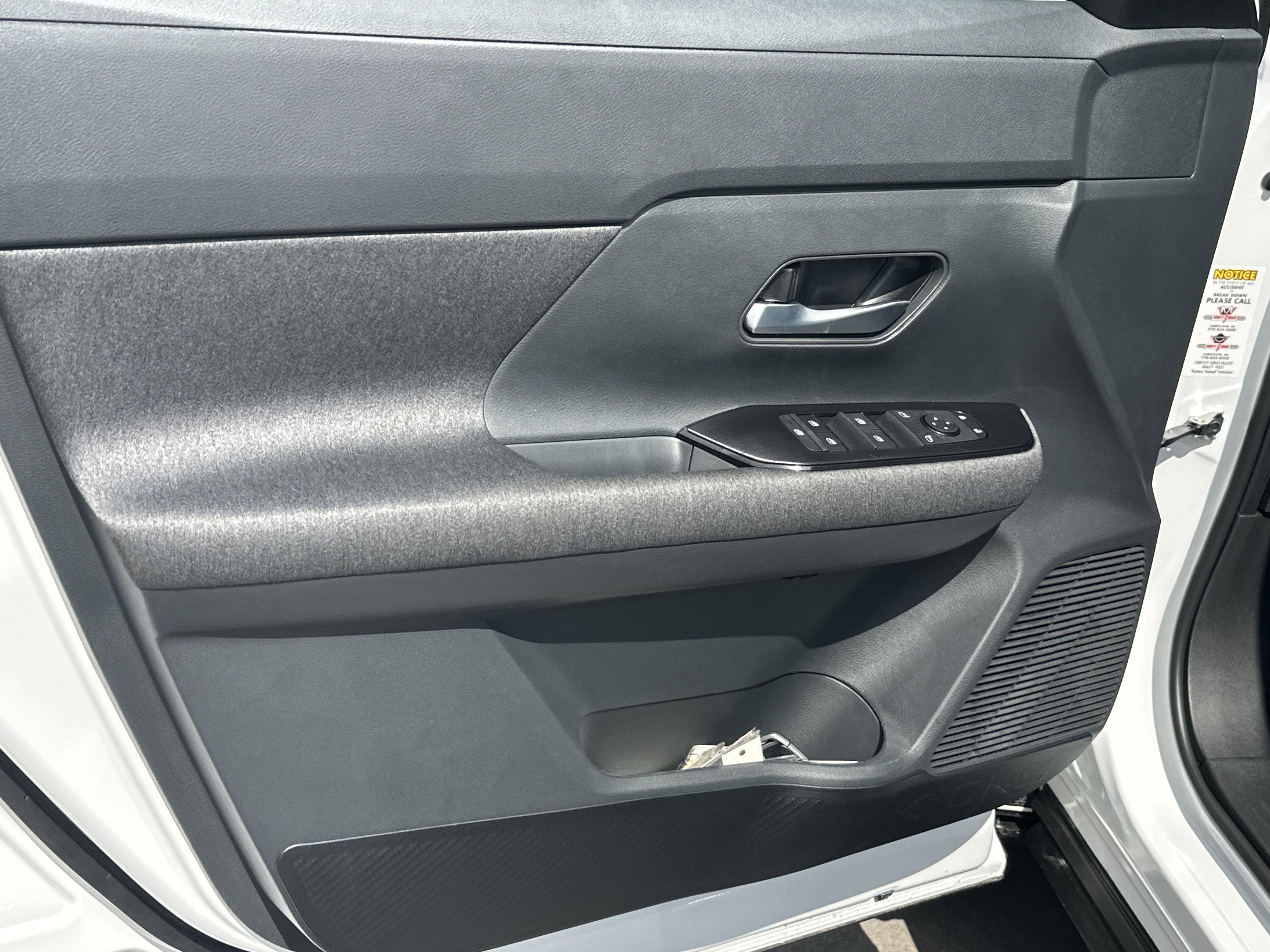 2026 Nissan KICKS SV - Photo 11