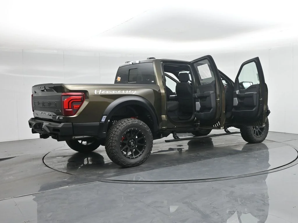 New 2025 Shelter Green Ford Raptor image 5