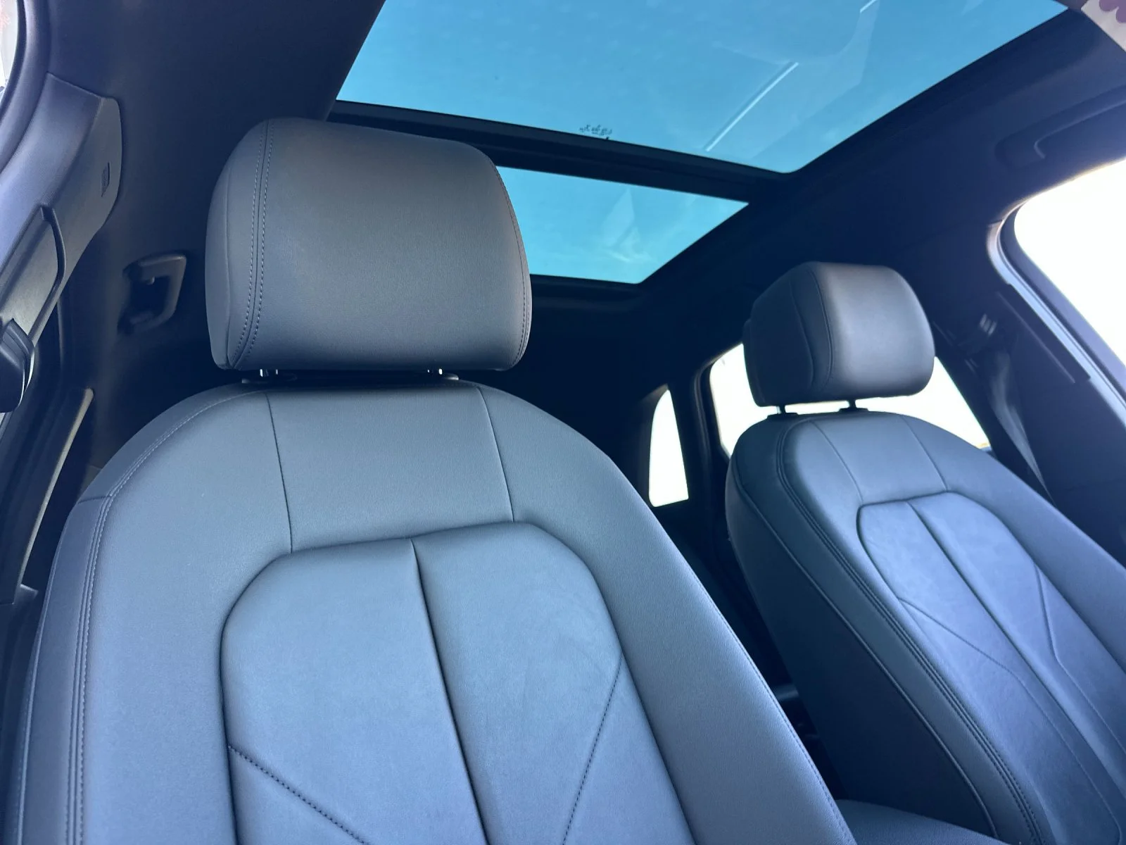 Used 2020 Glacier White Audi Premium Plus S line image 17