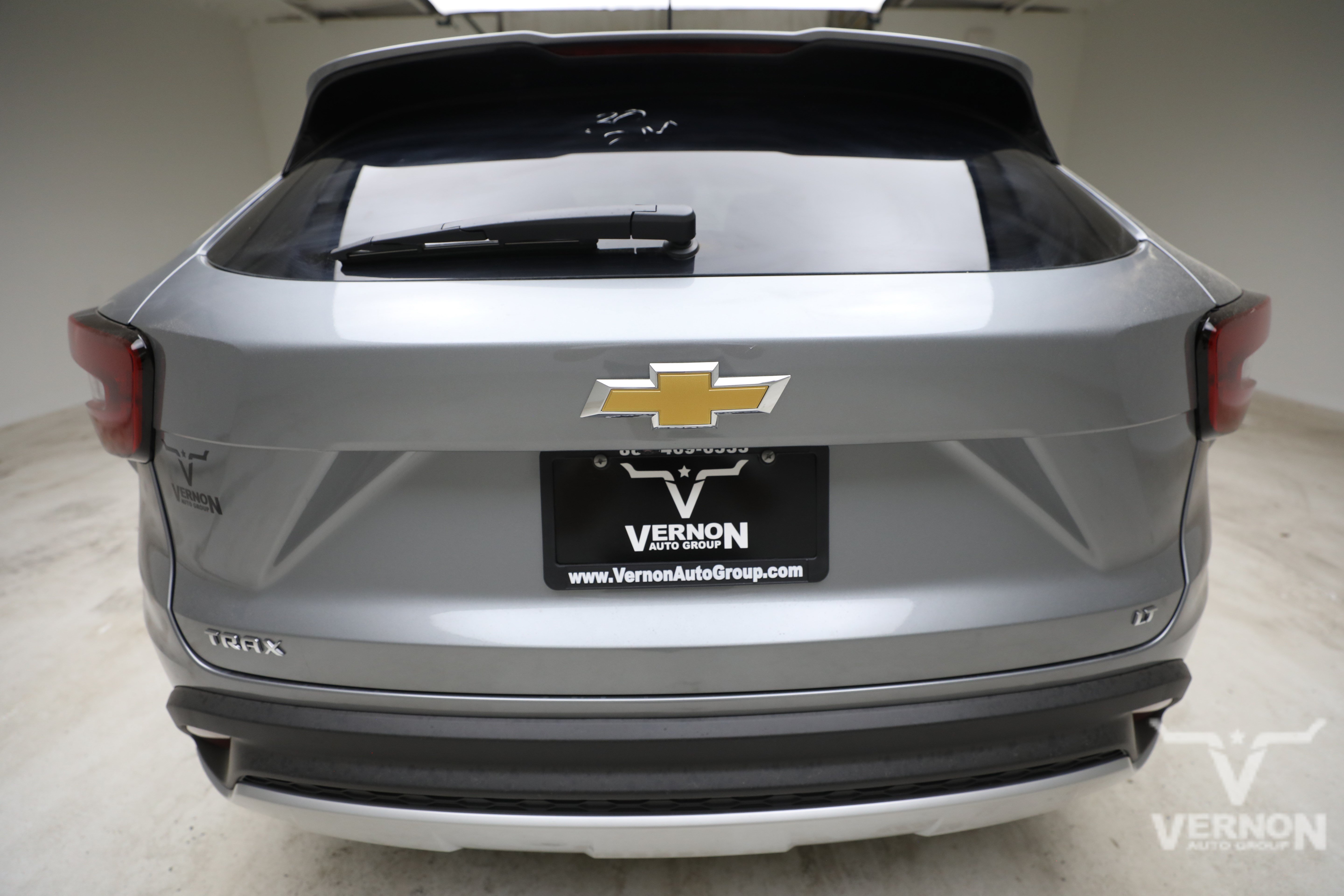 New 2026 Sterling Gray Metallic Chevrolet N image 4