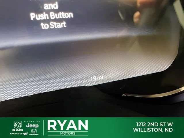 New 2026 Bright White Clear-Coat Exterior Paint RAM Laramie image 3