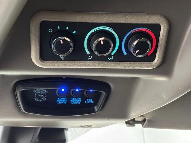 Used 2019 01u GMC Explorer Limited SE image 32