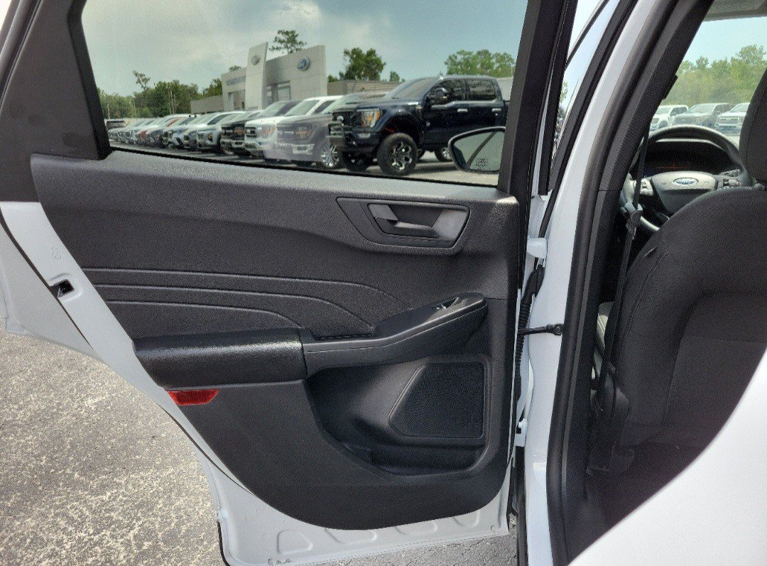 Used 2025 Oxford White Ford Active image 19