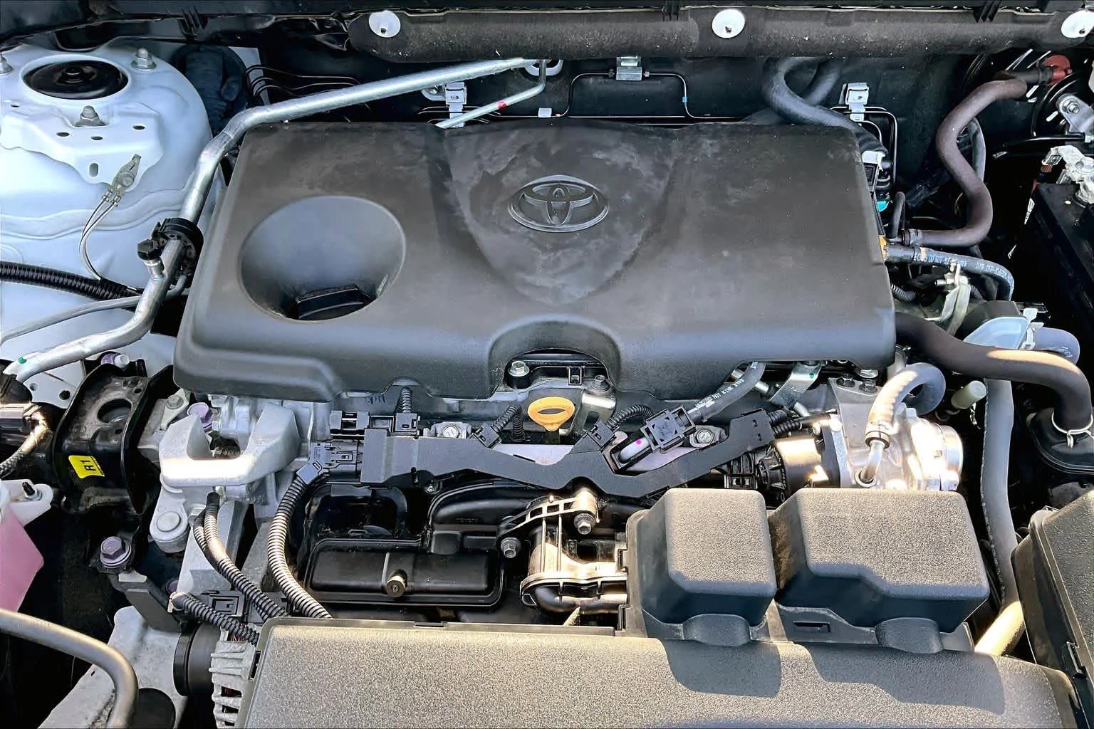 Certified Used 2023 Ice Cap Toyota LE image 33