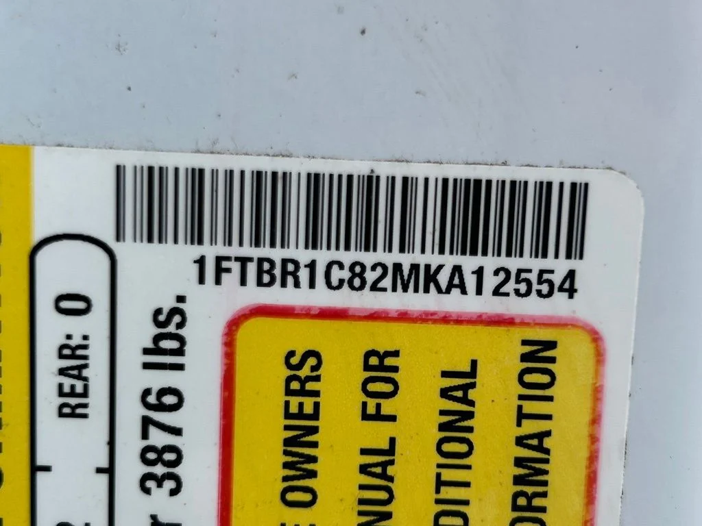 Certified Used 2021 Oxford White Ford Base image 37