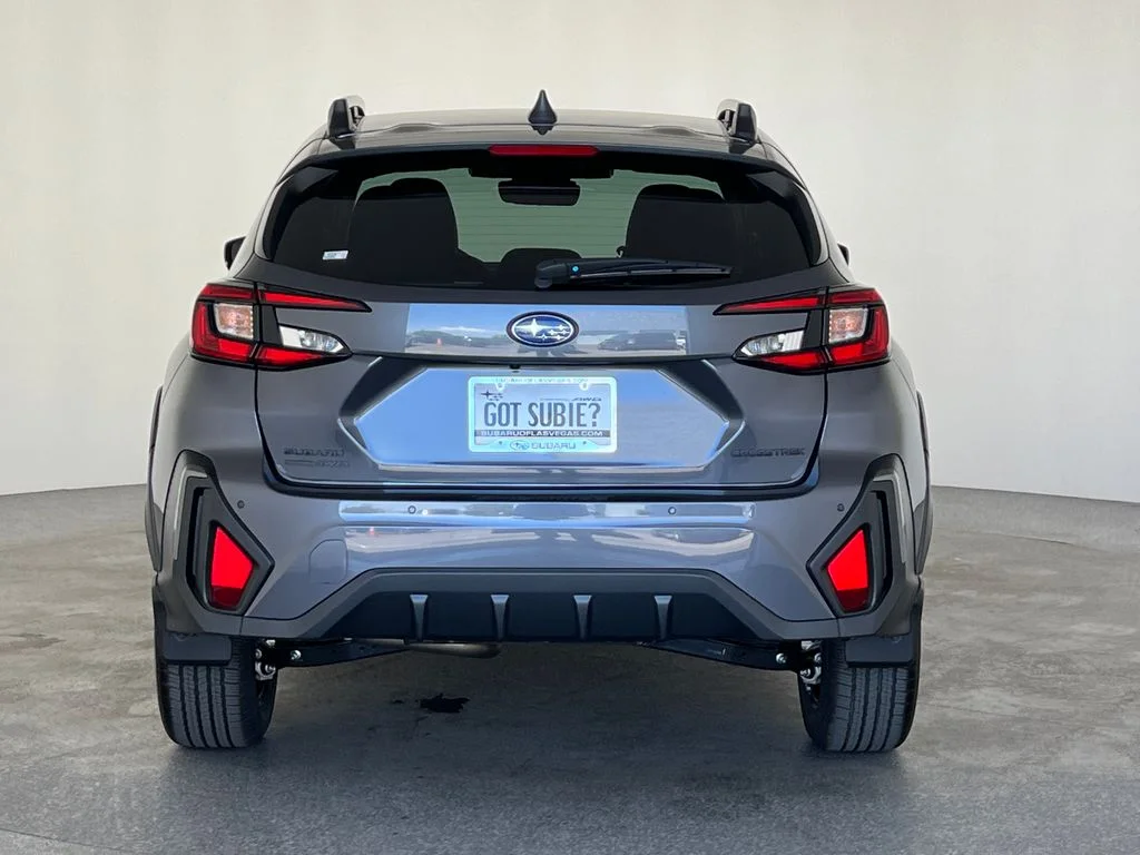 New 2026 MAGNETITE GRAY PEARL Subaru Limited image 5