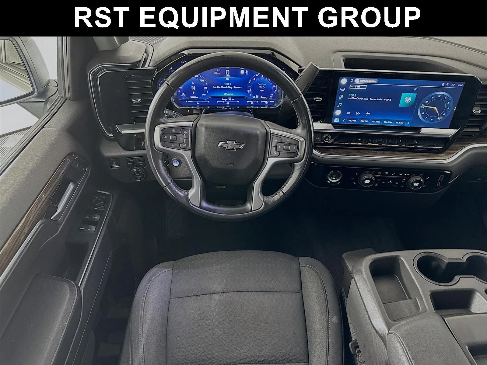 Used 2022 Chevrolet Silverado 1500 RST with VIN 3GCUDEEDXNG569701 for sale in Winona, Minnesota