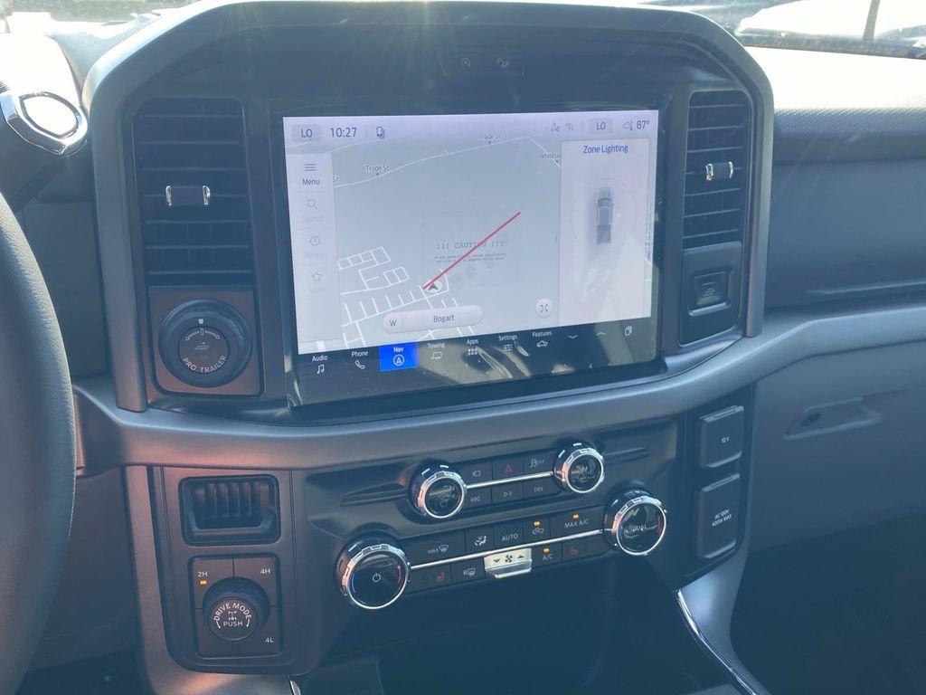 New 2026 Carbonized Gray Metallic Ford XLT image 15