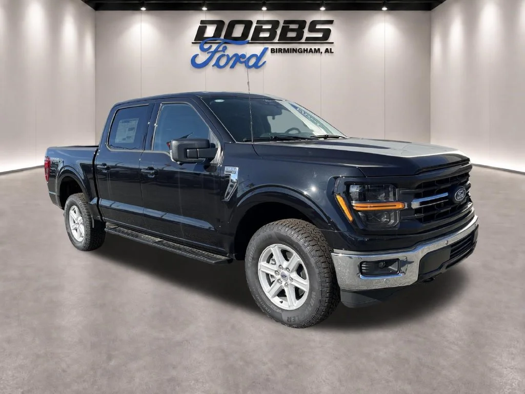 New 2026 Agate Black Metallic Ford XLT image 1