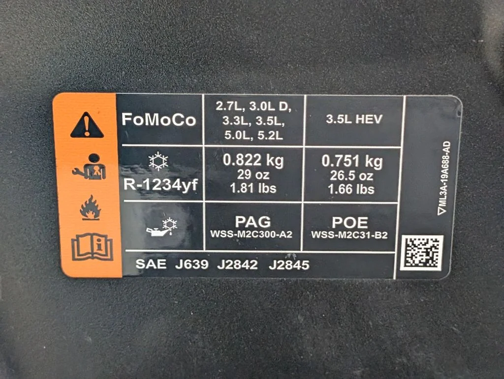 Certified Used 2025 Carbonized Gray Metallic Ford XLT image 28