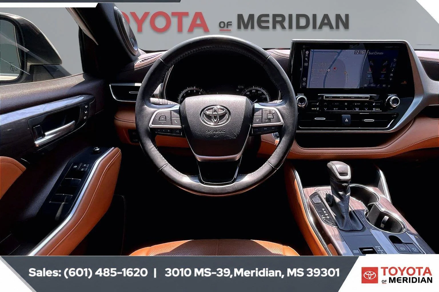 Used 2022 Wind Chill Pearl Toyota Platinum image 5