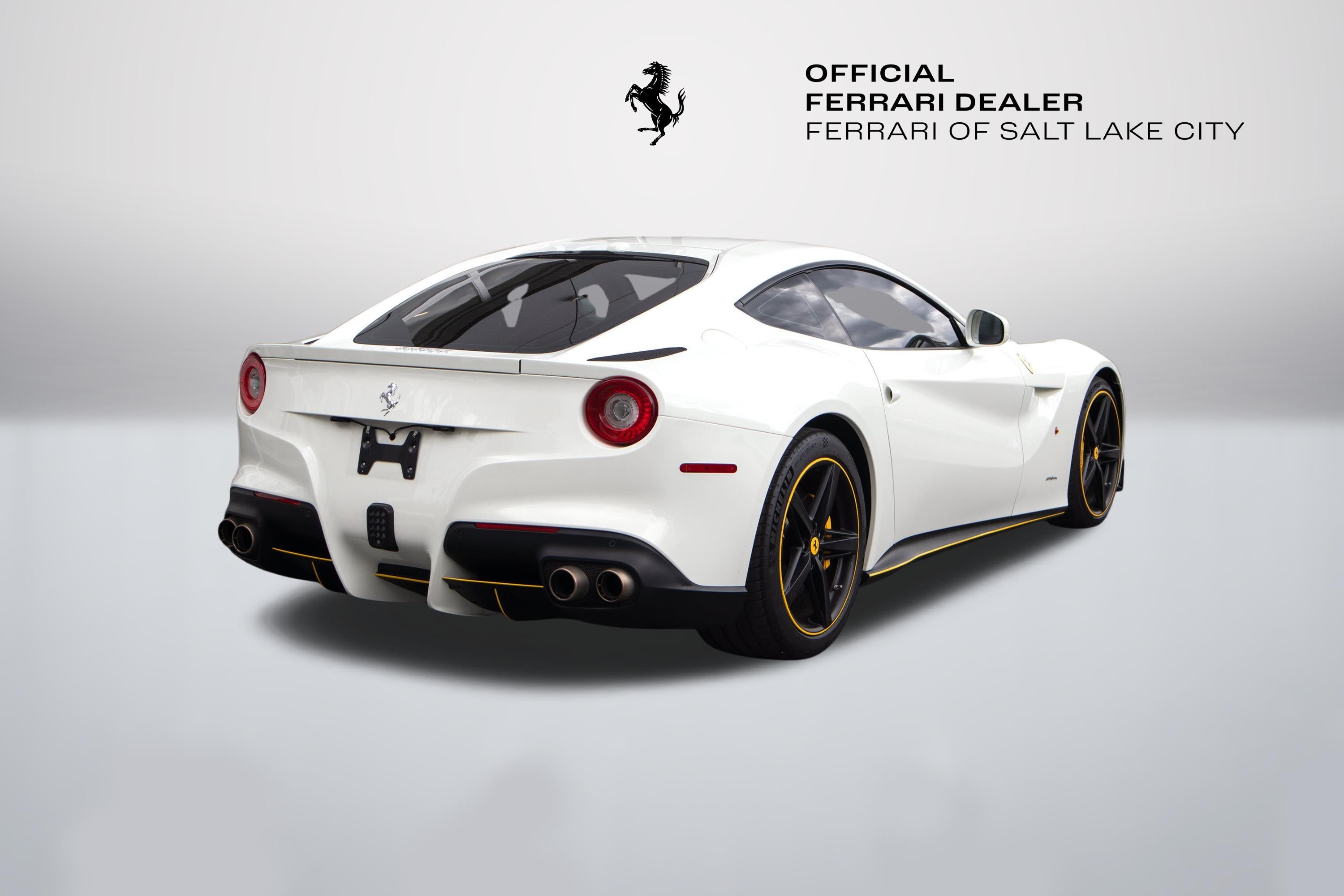 Used 2015 Bianco Avus Ferrari 2dr Cpe image 6