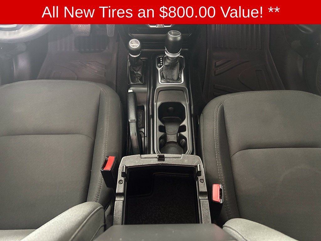 Used 2023 Gray Jeep Sport S image 9