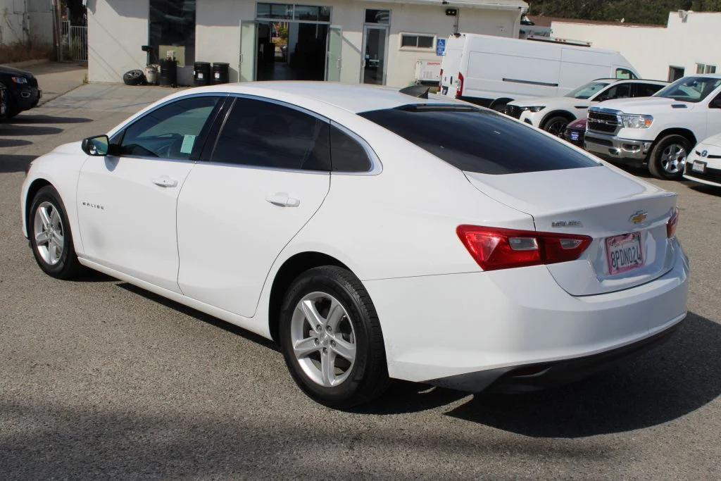 Used 2020 White Chevrolet LS image 6